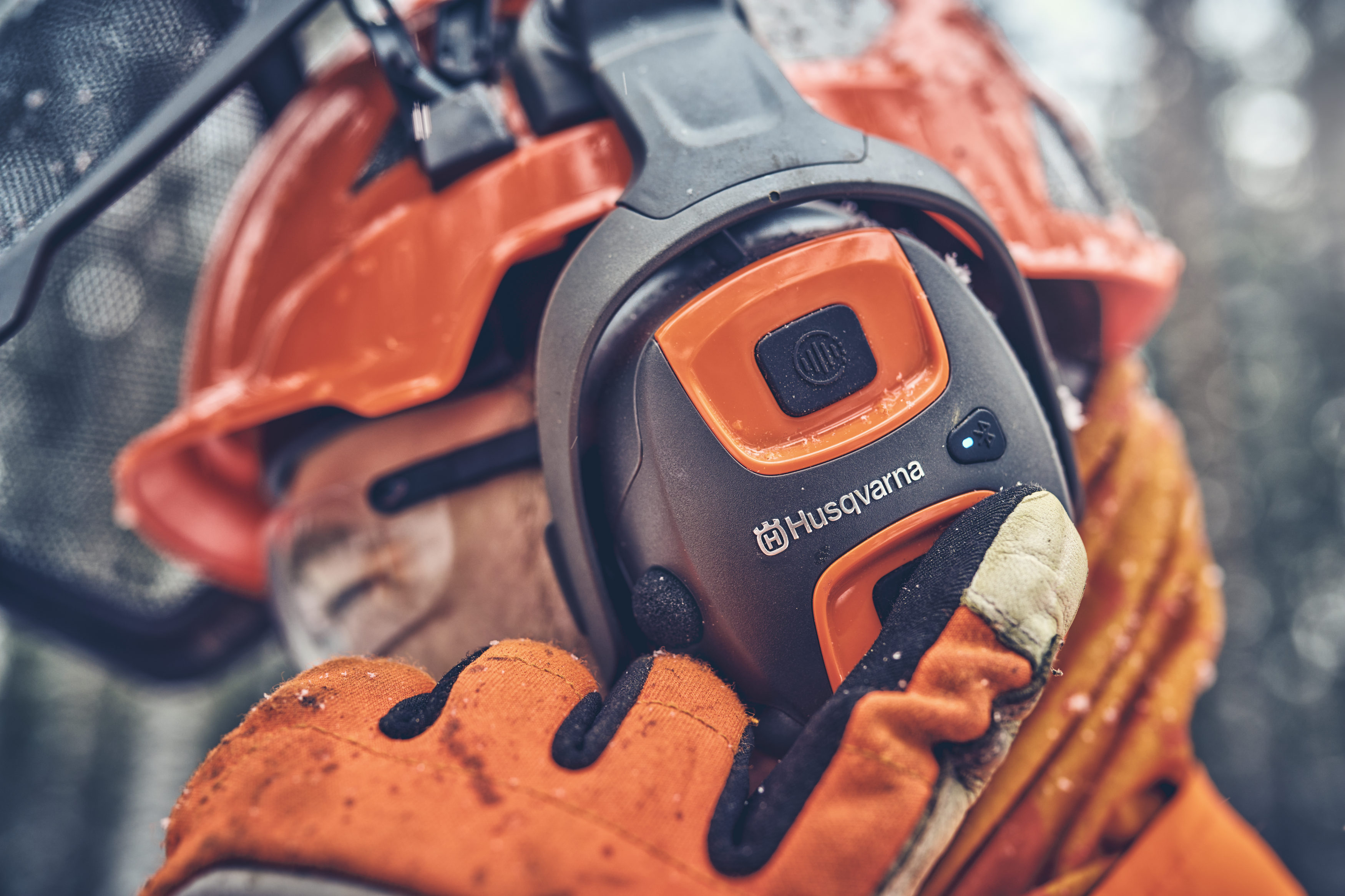 X-SYNC hearing protection, helmet mount image 4